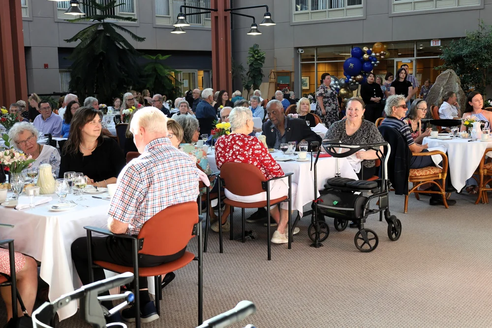 Royal Gardens 25th Anniversary - Residents